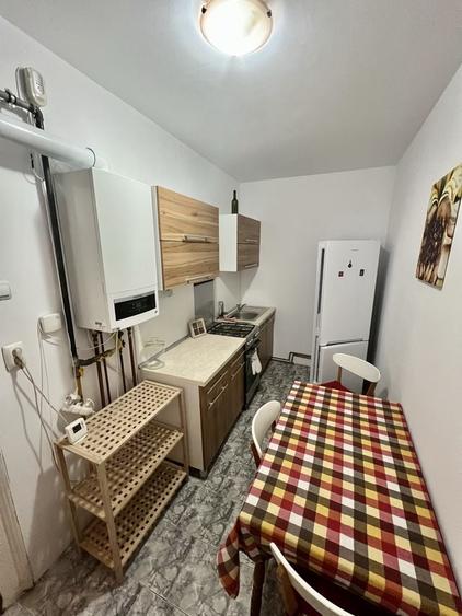 Casă cu 2 camere în Spitalul Județean
