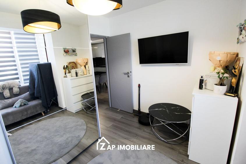 Apartament cu 3 camere decomandat, mobilat în Tudor
