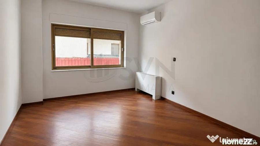 Apartament cu 5 camere decomandat, mobilat în Primăverii