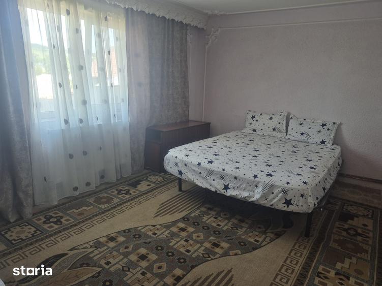 Casă cu 3 camere cu Teren 1132 Mp în Tomești