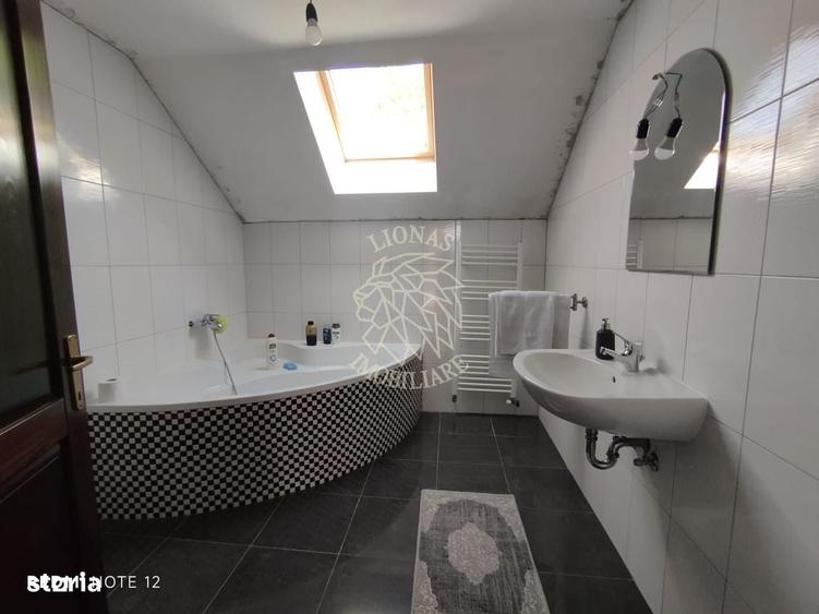 Casă cu 4 camere cu Teren 1400 Mp în Șieu
