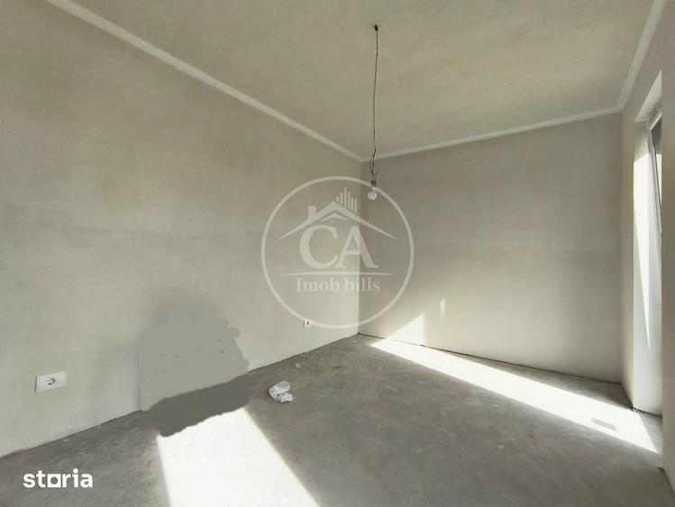 Casă cu 4 camere decomandat cu Teren 500 Mp în Sântandrei