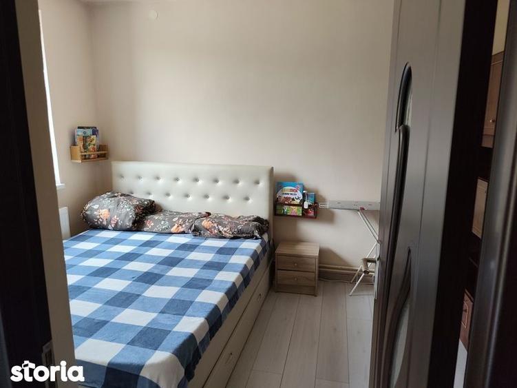 Casă cu 3 camere cu Teren 56 Mp în Gălești
