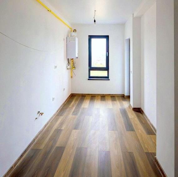 Apartament cu 2 camere decomandat în Micro 17