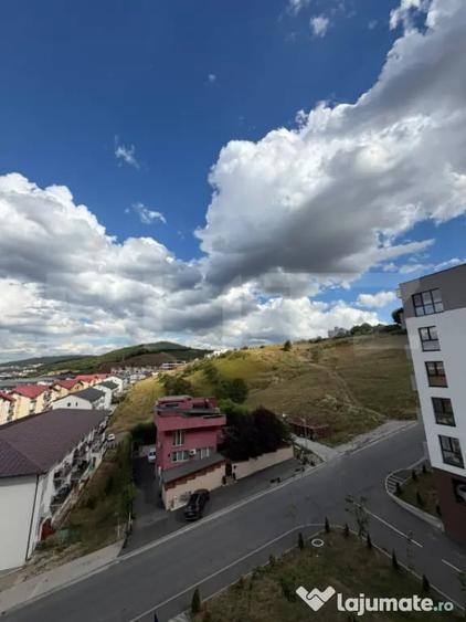 Apartament cu 2 camere semidecomandat în Florești