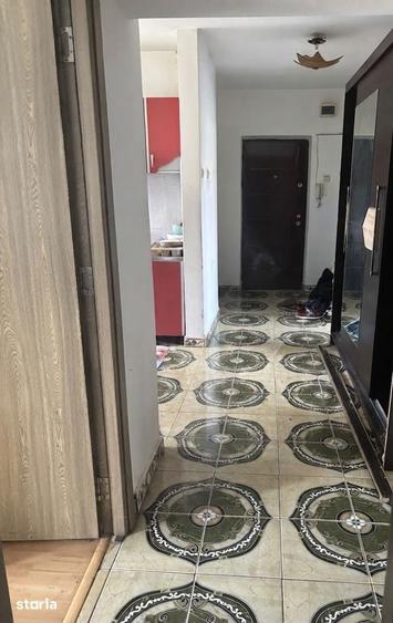 Apartament cu 3 camere în Vitan