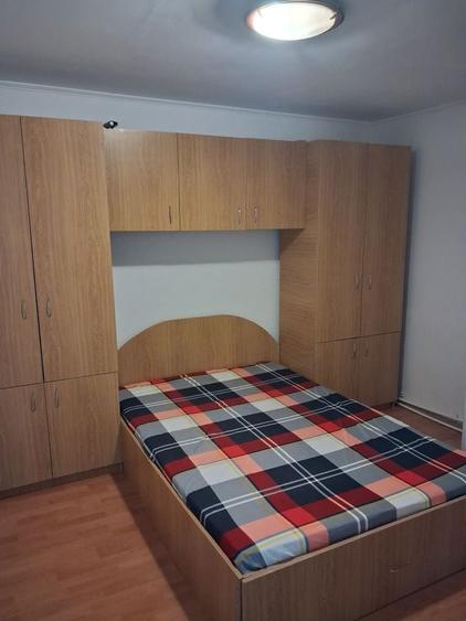 Apartament cu 2 camere semidecomandat în Tineretului