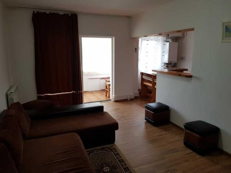 Inchiriez Apartament 2 camere langa Delfinariu in Constanta - An universitar 400 euro cuplu - 1