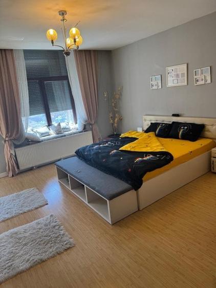 Apartament cu 2 camere decomandat, mobilat în Siret