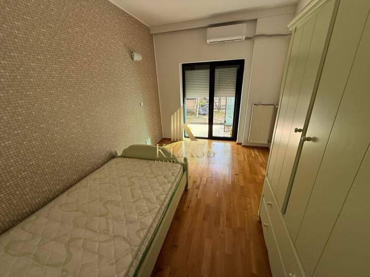 Apartament cu 3 camere decomandat, mobilat în Băneasa