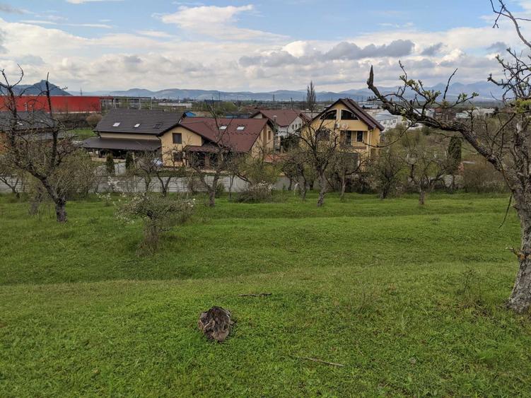 Spațiu comercial, în Sântuhalm
