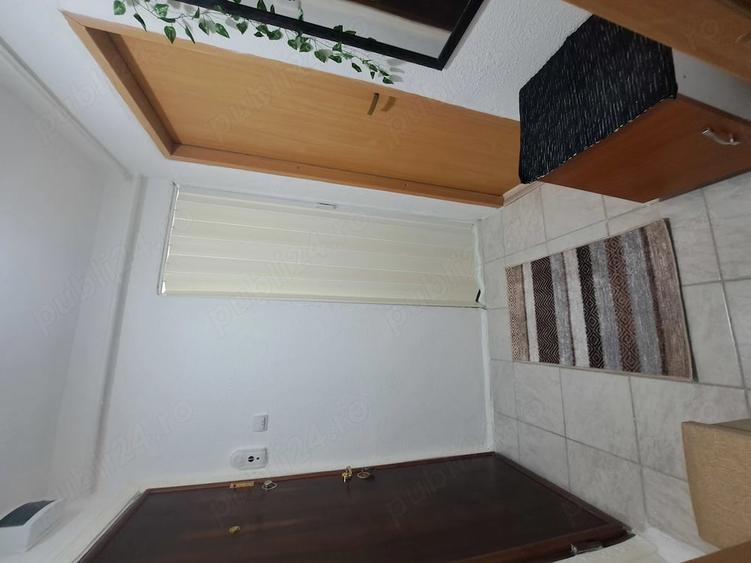 Garsonieră decomandată în Buziașului