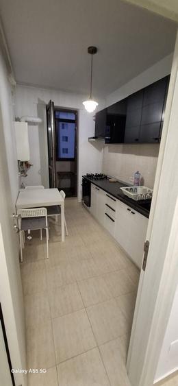 Garsonieră decomandată în Central