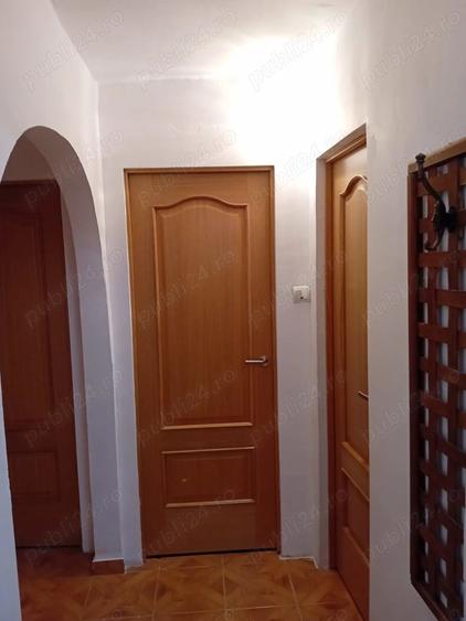 Apartament cu 3 camere decomandat în Sânnicolau Mare