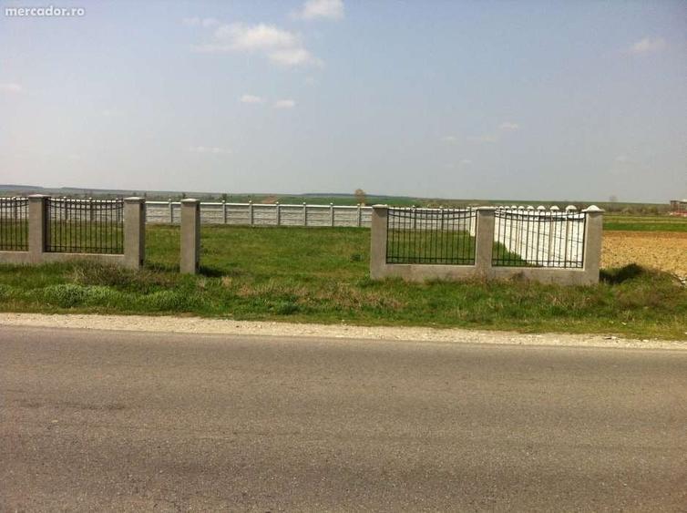 Teren de 2074 mp, în Pleșoiu