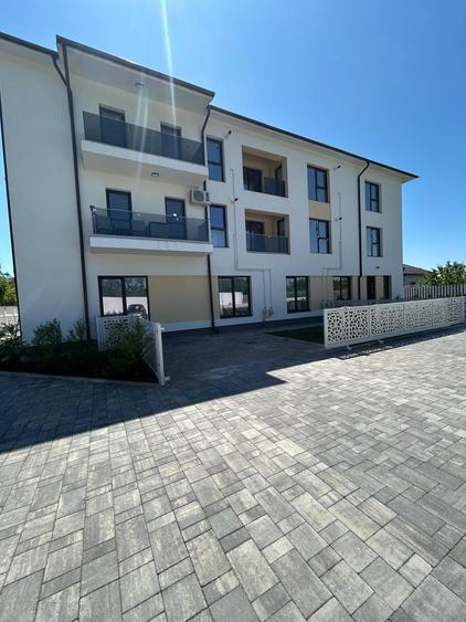 Apartament cu 3 camere decomandat în Găgeni