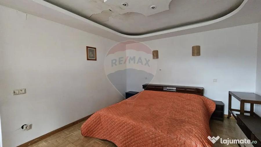 Casă cu 5 camere cu Teren 526 Mp în Chilișeni
