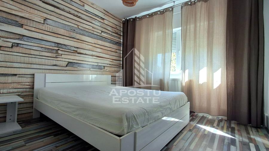 Apartament cu 3 camere decomandat, mobilat în Micălaca