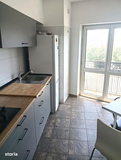 Apartament cu 3 camere în Centrul Civic