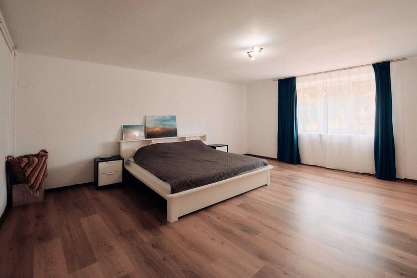Casă cu 4 camere în Bălcaciu