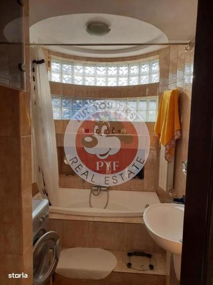 Apartament cu 2 camere semidecomandat, mobilat în Romană