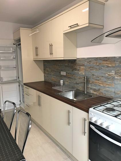 Apartament cu 3 camere decomandat în Chiajna