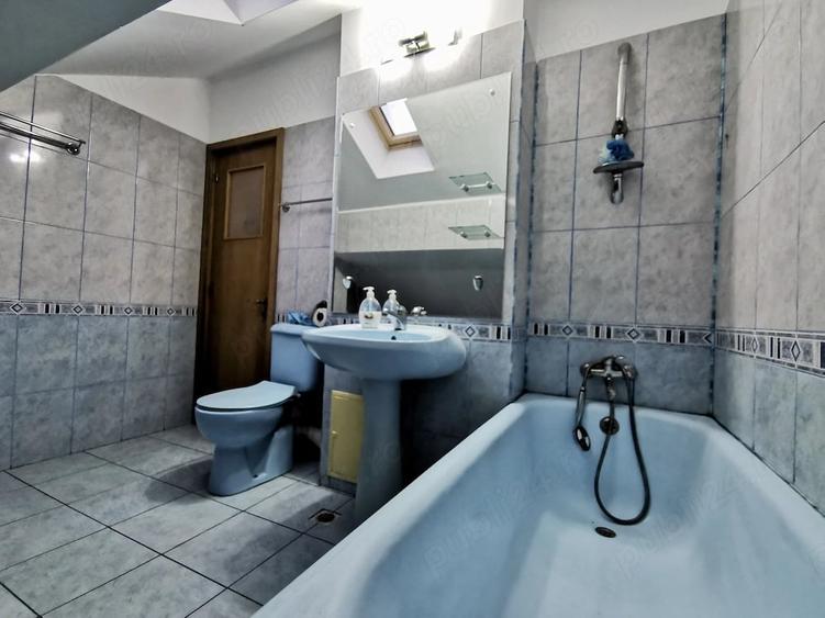 Apartament cu 2 camere decomandat în Sud