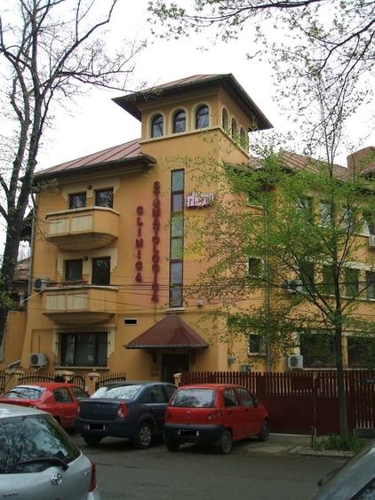 Casă cu 25 camere în Cotroceni
