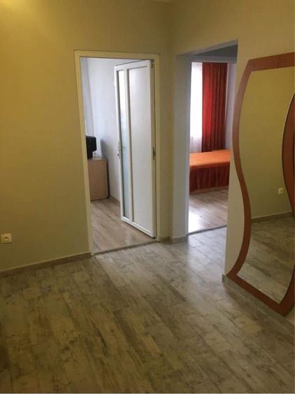 Apartament cu 3 camere decomandat în Gării