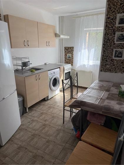 Apartament cu 2 camere semidecomandat în Telegrafului
