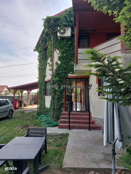 Casă cu 4 camere în Crevedia