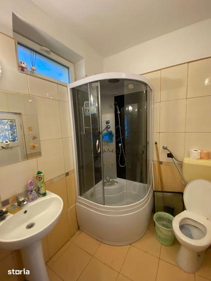 Casă cu 4 camere cu Teren 400 Mp în Bartolomeu