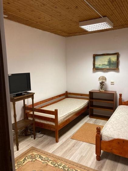 Casă cu 3 camere în Central