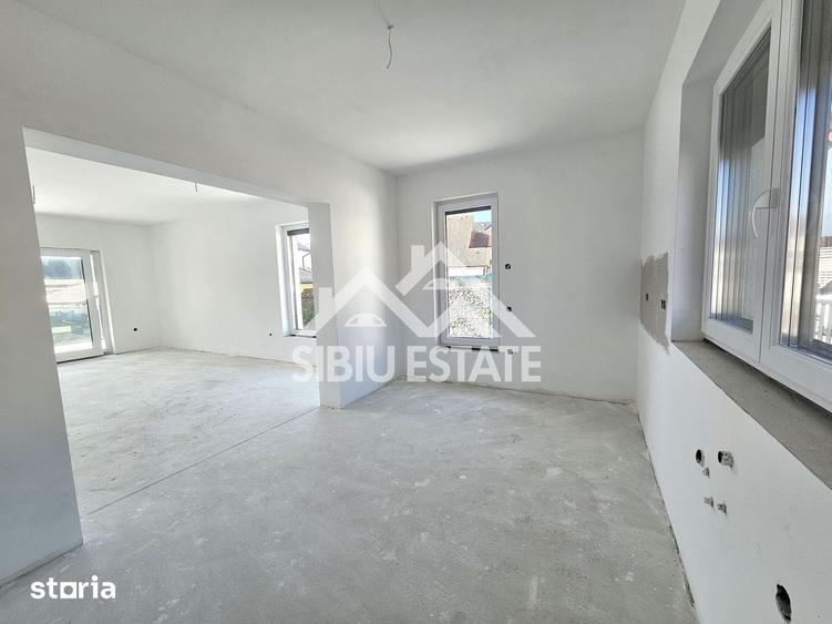 Casa cu garaj si pivnita Selimbar, Sibiu - 1