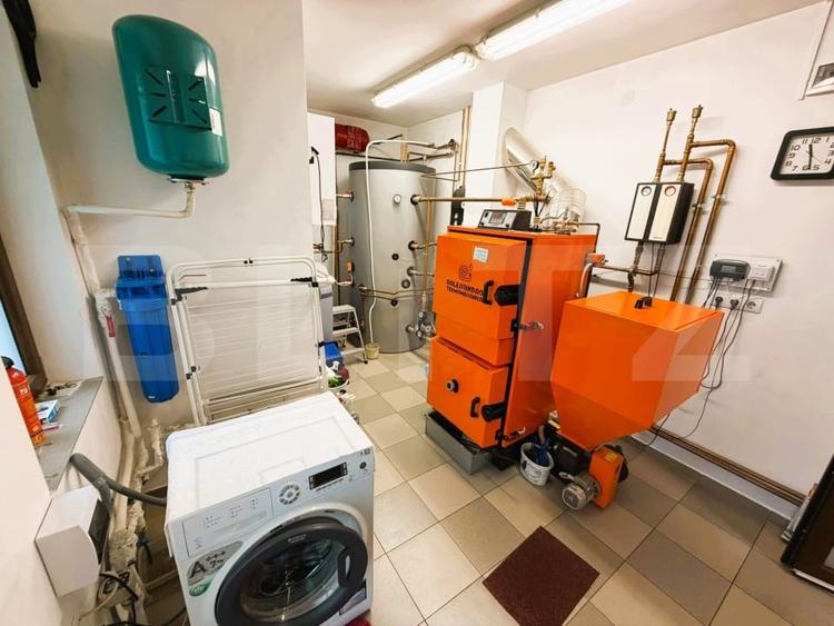 Casă individuală cu 5 camere cu Teren 1427 Mp în Burdujeni