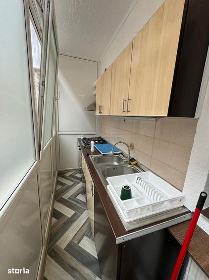 Apartament cu 3 camere în Militari