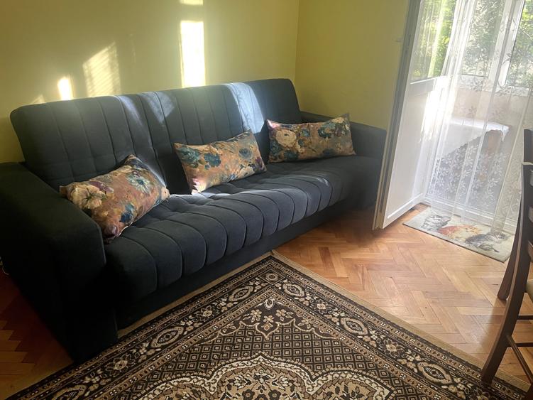 Apartament cu 2 camere semidecomandat în Cedonia