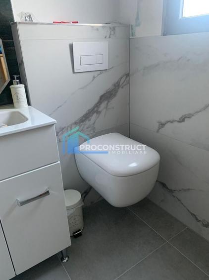 Duplex cu 4 camere cu Canalizare în Dumbrăvița