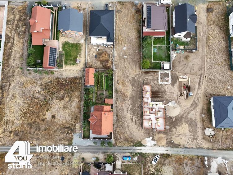 Teren de 600 mp, în Livada