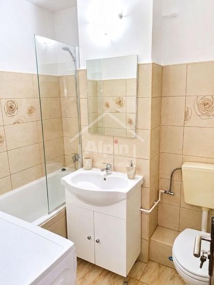 Apartament cu 2 camere decomandat, mobilat în Hărmanului