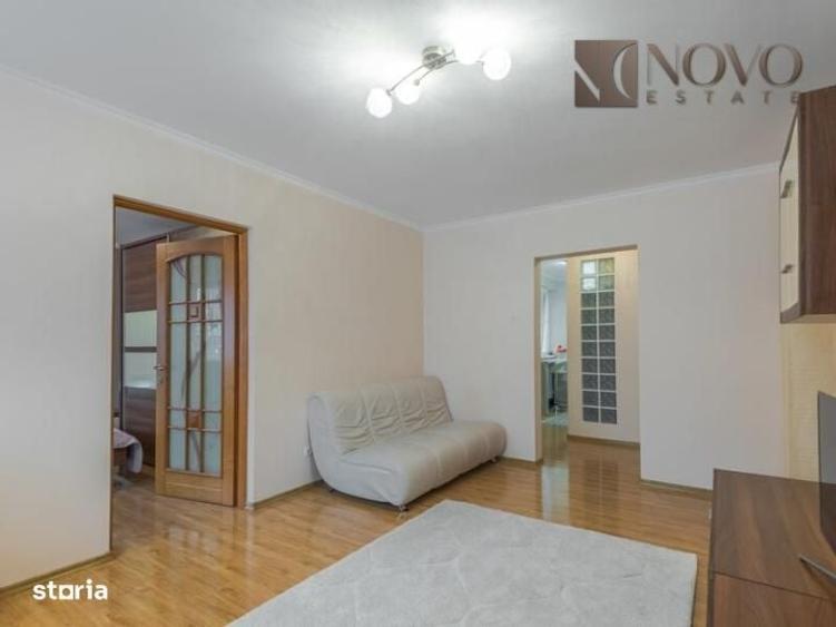 Apartament cu 3 camere decomandat în Universitate