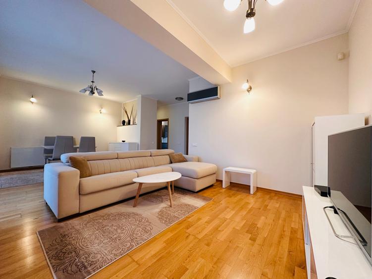 Apartament cu 3 camere decomandat, mobilat în Kiseleff