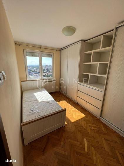 Apartament cu 3 camere în 7 Noiembrie