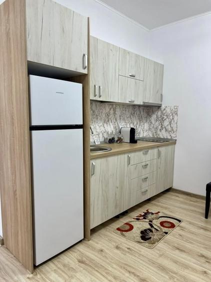 Garsonieră decomandată, mobilată în Vălenii de Munte