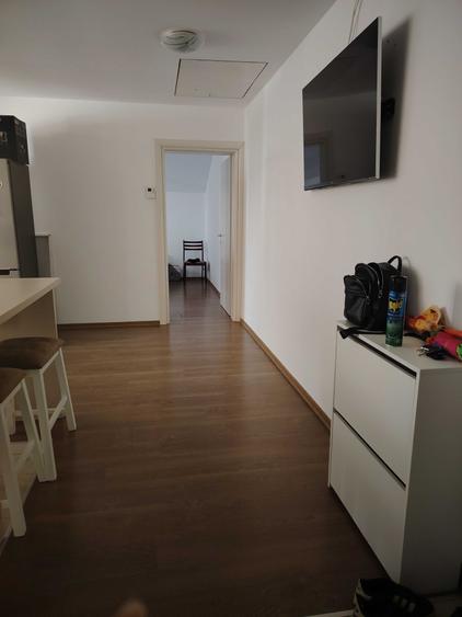 Apartament cu 3 camere decomandat în Exterior Vest