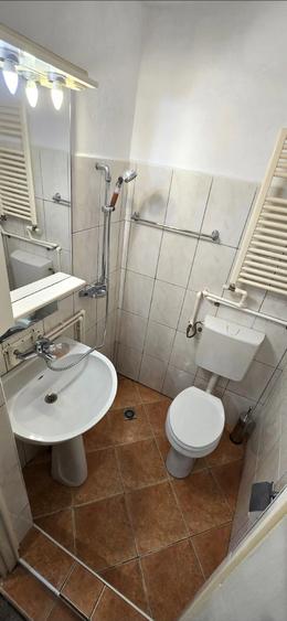 Garsonieră decomandată în Giurgiului