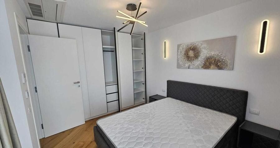 Apartament cu 2 camere semidecomandat, mobilat în Pipera
