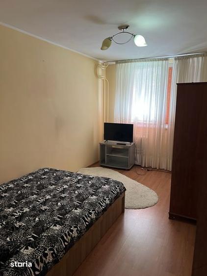 Casă cu 2 camere decomandat cu Teren 57 Mp în Titan