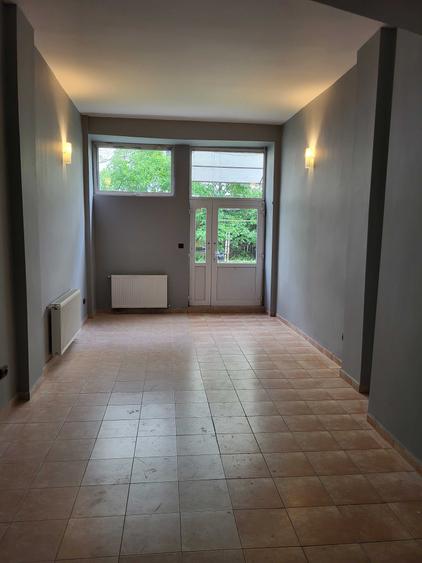 Spațiu comercial, de 144 mp, în Independenței