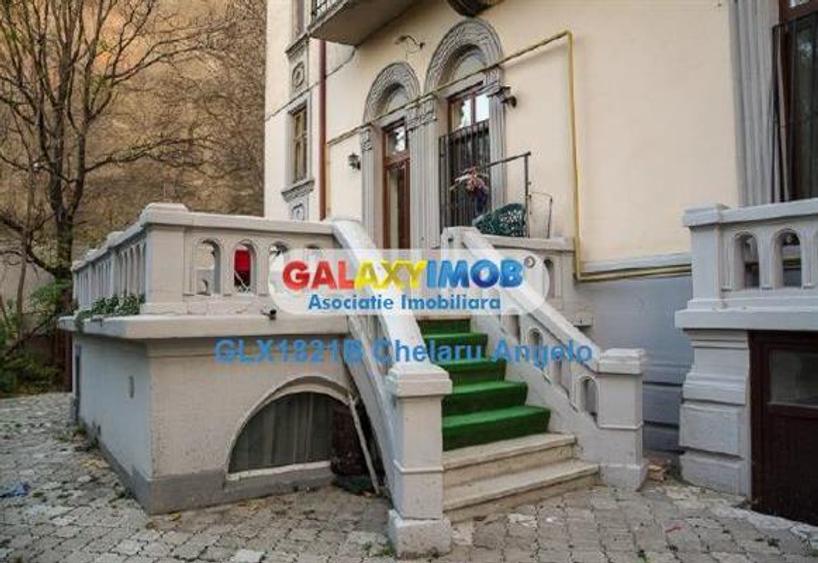 Hala Traian,parter vila ,lux,suprafata 260 mp utili , teren 664 - 3